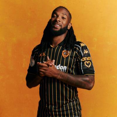 hull_city_25_26_kappa_away_kit_c3.jpg