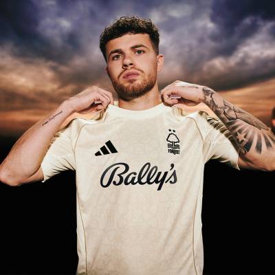 nottingham_forest_25_26_adidas_away_kit_c.jpg