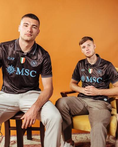 napoli_25_26_ea7_third_kit_a.jpg