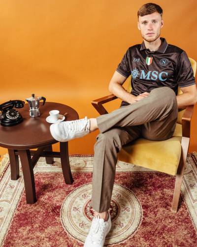 napoli_25_26_ea7_third_kit_d.jpg