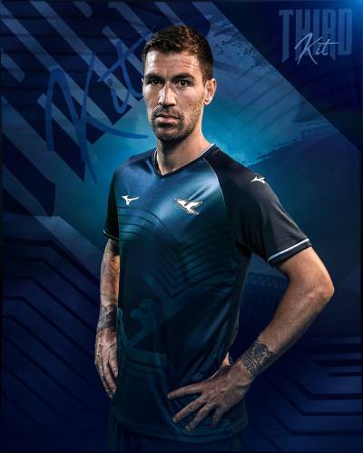lazio_25_26_mizuno_third_kit_c.jpg