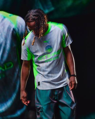 manchester_city_25_26_puma_third_kit_c.jpg