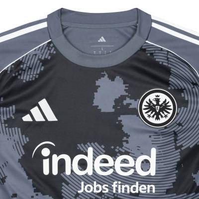 eintracht_frankfurt_25_26_adidas_third_kit_f.jpg