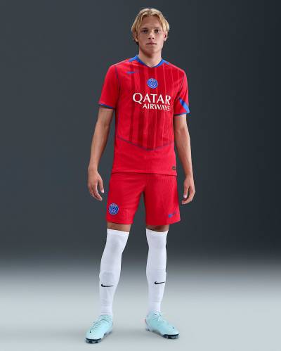 paris_saint_germain_25_26_nike_third_kit_3.jpeg