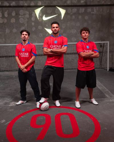 paris_saint_germain_25_26_nike_third_kit_a.jpg