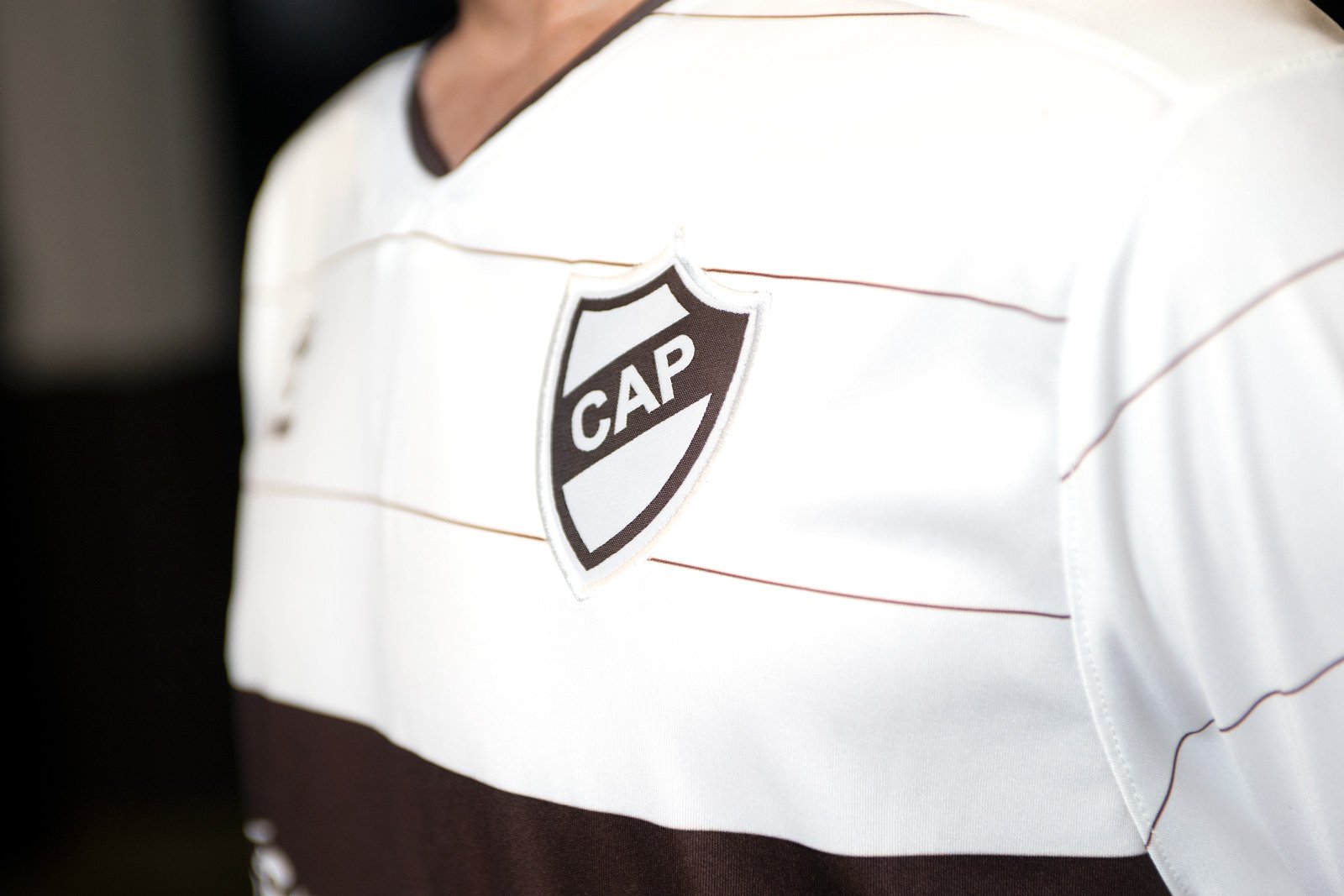 Atlético Platense 2022 Hummel Home and Away Kits - Football Shirt Culture -  Latest Football Kit News and More