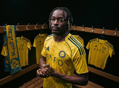 al_nassr_25_26_adidas_home_kit_c.jpg