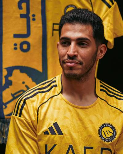 al_nassr_25_26_adidas_home_kit_e.jpg