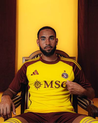 servette_25_26_adidas_third_kit_3.jpg