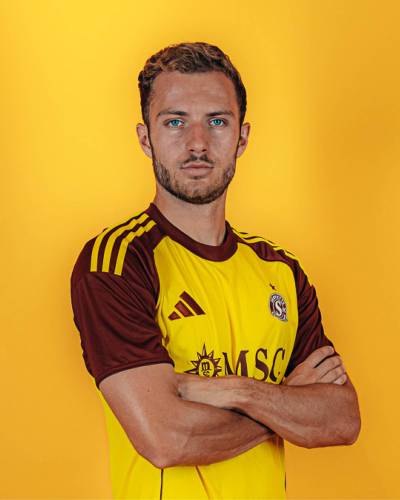 servette_25_26_adidas_third_kit_4.jpg