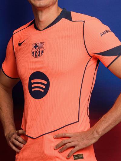 barcelona_25_26_nike_third_kit_d1.jpg