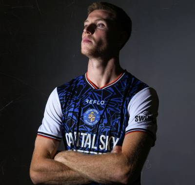 luton_town_25_26_reflo_away_kit_a1.jpg