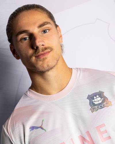 plymouth_argyle_25_26_puma_third_kit_e.jpg