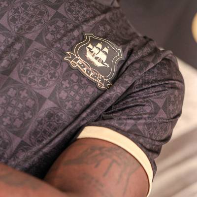 plymouth_argyle_25_26_puma_away_kit_c.jpg