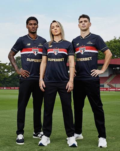 sao_paulo_25_26_new_balance_third_kit_a.jpg