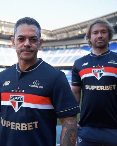 sao_paulo_25_26_new_balance_third_kit_b.jpg