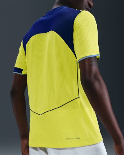 tottenham_hotspur_25_26_nike_third_kit_2.jpeg