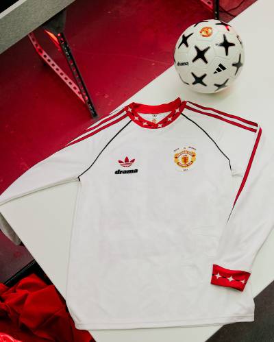 manchester_united_x_drama_call_2025_adidas_collection_f.jpg