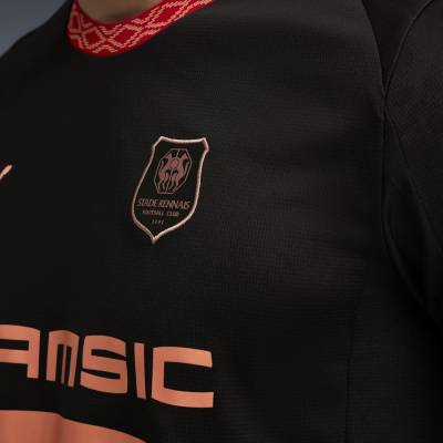 stade_rennais_25_26_puma_home_kit_e1.jpeg