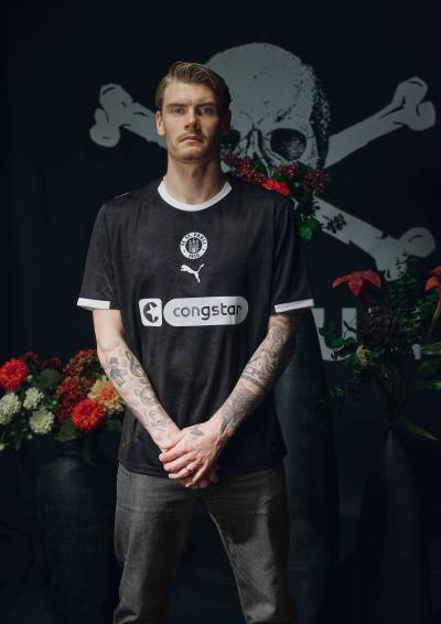 st_pauli_25_26_puma_third_kit_04.jpg