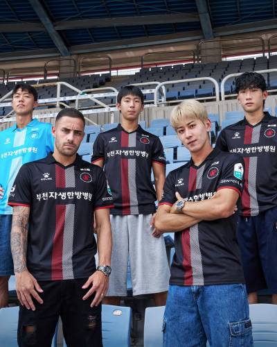 bucheon_fc_2025_kelme_hermes_30th_anniversary_shirt_a.jpg