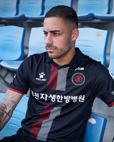 bucheon_fc_2025_kelme_hermes_30th_anniversary_shirt_c.jpg
