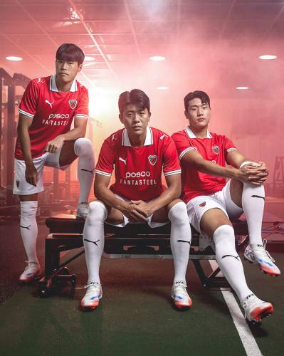 pohang_steelers_25_26_puma_acl2_home_kit_a.jpg