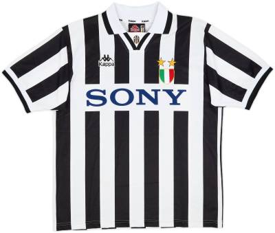 1995_97_juventus_home_shirt_a.jpg