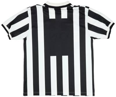 1995_97_juventus_home_shirt_b.jpg