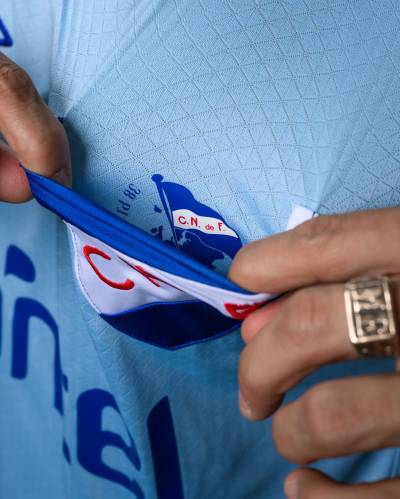 club_nacional_25_26_umbro_fourth_kit_c.jpg