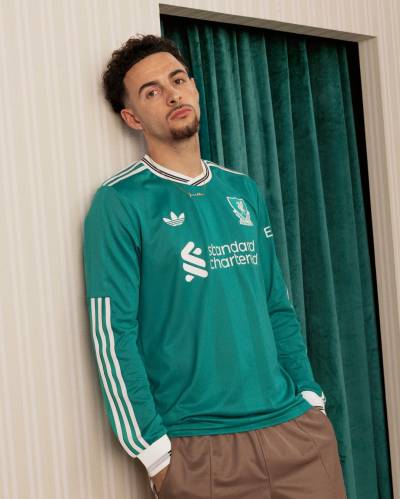 liverpool_25_26_adidas_third_kit_b.jpg