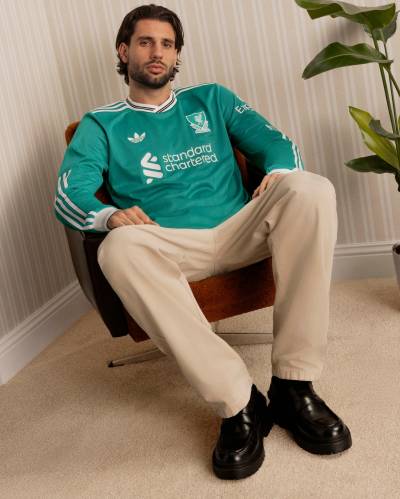 liverpool_25_26_adidas_third_kit_d.jpg