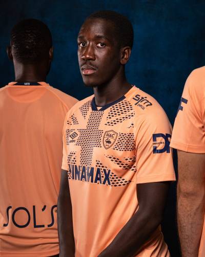 le_havre_25_26_umbro_away_kit_b.jpg