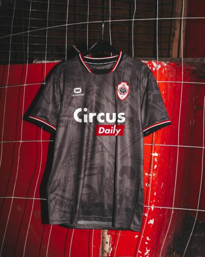 royal_antwerp_25_26_stanno_third_kit_a.jpg