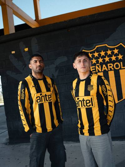 penarol_2025_puma_134th_anniversary_shirt_a.jpg