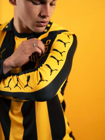penarol_2025_puma_134th_anniversary_shirt_c.jpg