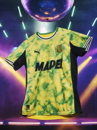 us_sassuolo_25_26_puma_third_kit_d.jpg