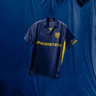 parma_25_26_puma_fourth_kit_g1.jpg