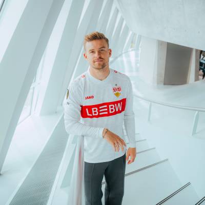 vfb_stuttgart_25_26_jako_euro_home_kit_b.jpg