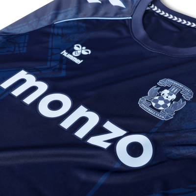 coventry_city_25_26_hummel_third_kit_b.jpg