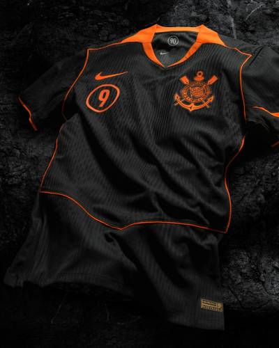 corinthians_25_26_nike_third_kit_c.jpg
