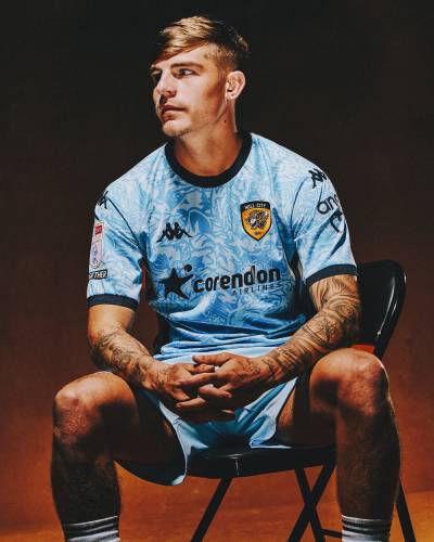 hull_city_25_26_kappa_third_kit_e.jpeg