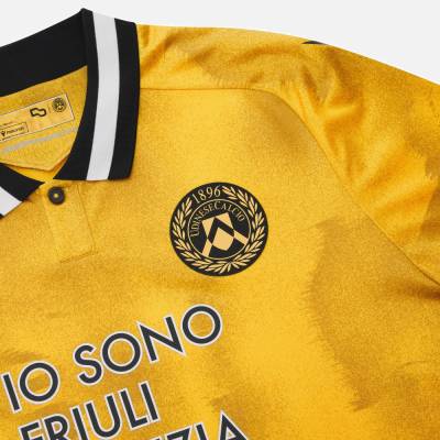 udinese_25_26_macron_third_kit_a3.jpg