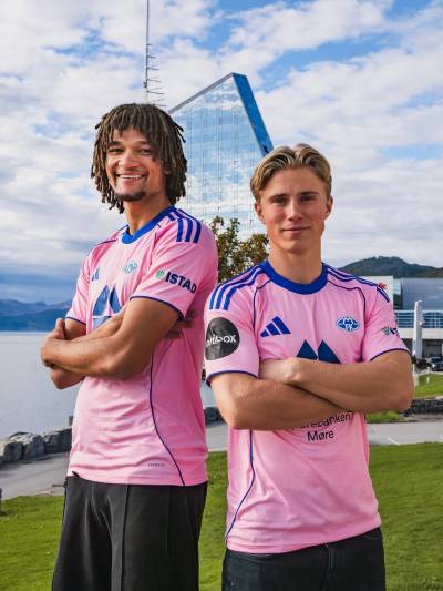 molde_fk_2025_adidas_pink_october_shirt_2.jpg