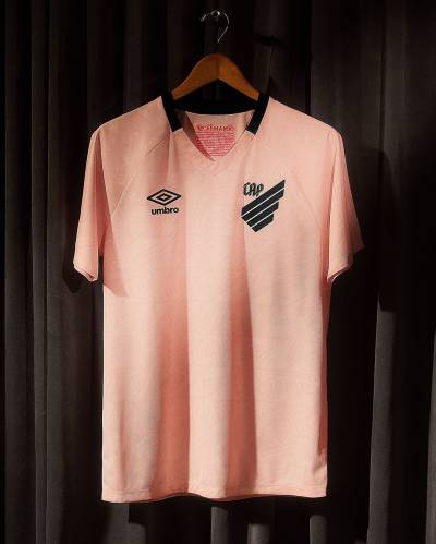 umbro_femama_2025_pink_october_shirts_5.jpg