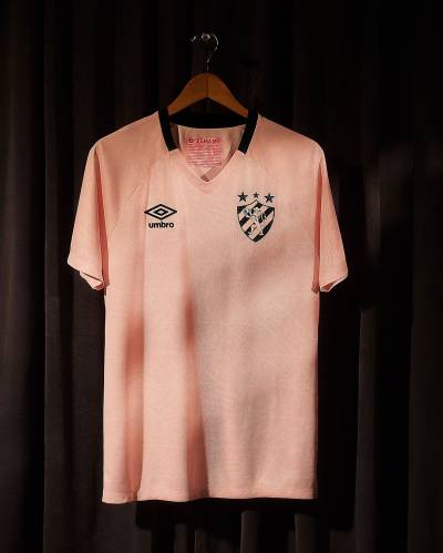umbro_femama_2025_pink_october_shirts_7.jpg