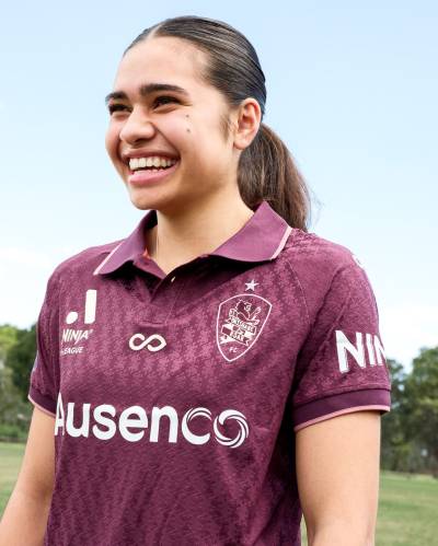 brisbane_roar_25_26_cikers_away_kit_f.jpg