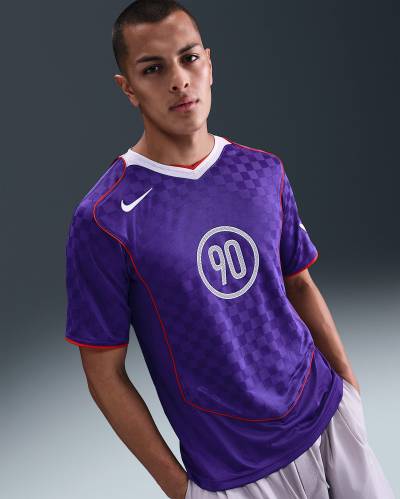 nike_2025_total_90_football_top_collection_1.jpeg