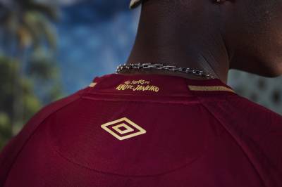 fluminense_2025_umbro_third_kit_c1.jpg