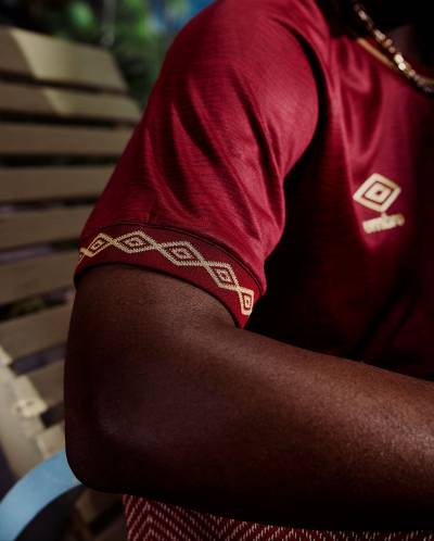 fluminense_2025_umbro_third_kit_f.jpg